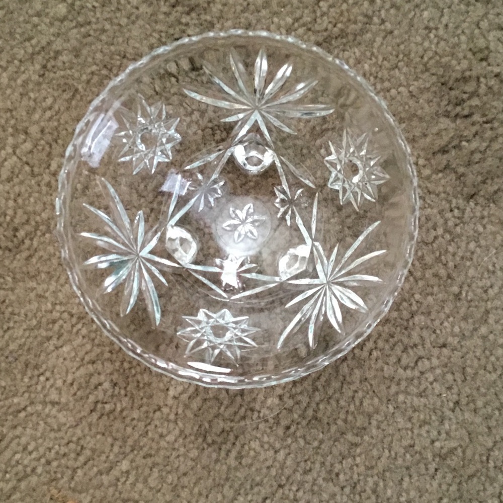 Clear Pressed Glass Starburst Pinwheel Footed Candy Dish‎ Scalloped Bowl